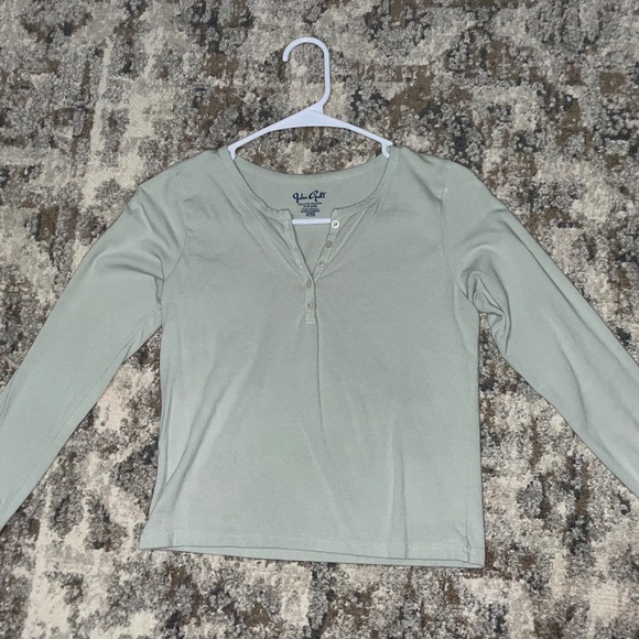 Brandy Melville green long sleeve - Picture 1 of 1